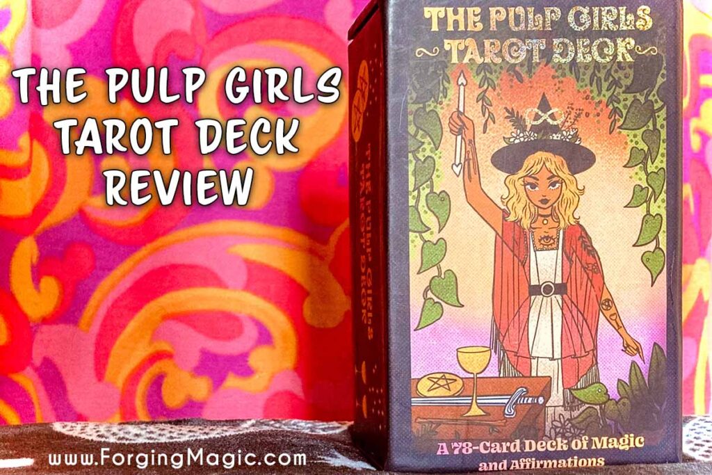 Pulp Girls Tarot Deck Review