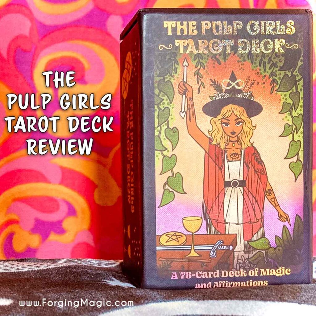 Pulp Girls Tarot Deck Review